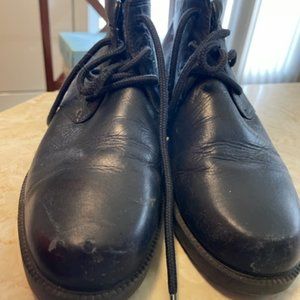 Black, low heel boots, sz 8